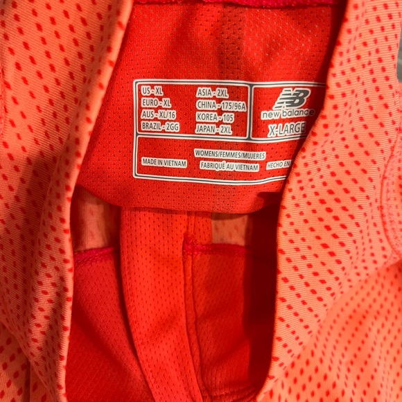 Coral for sport😍❤️‍🔥 - Picture 3 of 5